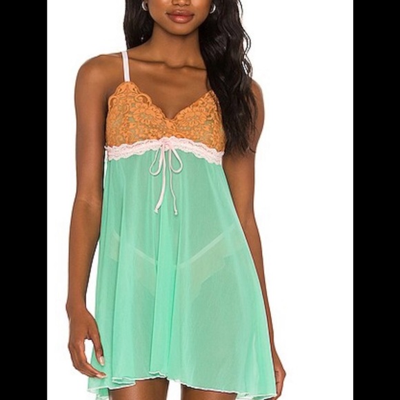 We are HAH UR HAH Doll slip set - Picture 2 of 9